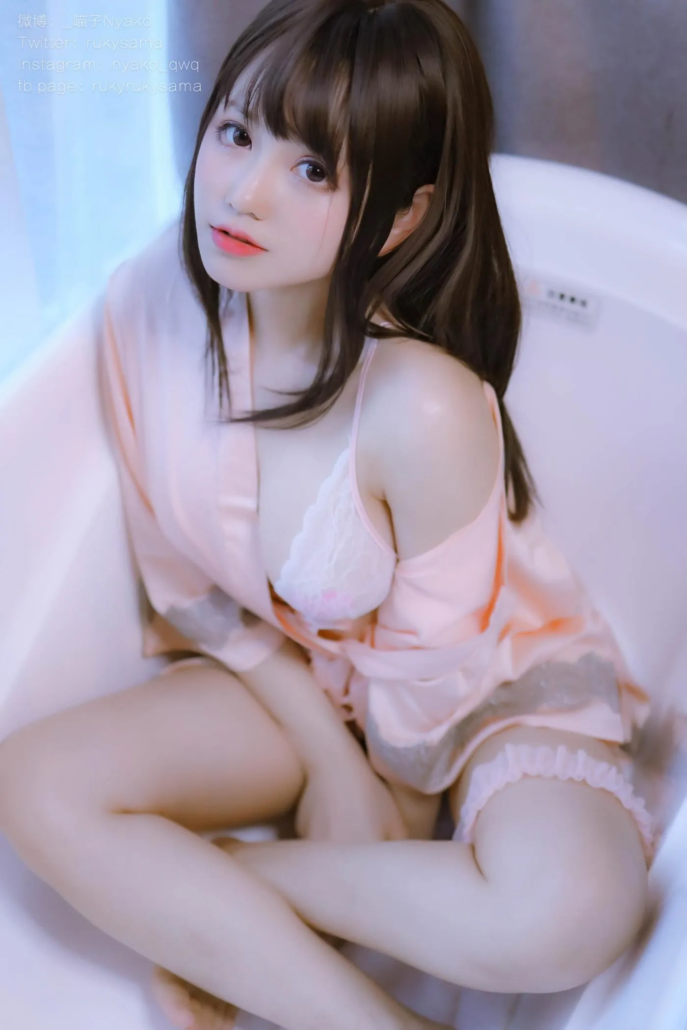 Nyako喵子 – NO.29 妄想彼女同棲生活-丝绸睡衣 [80P]插图4
